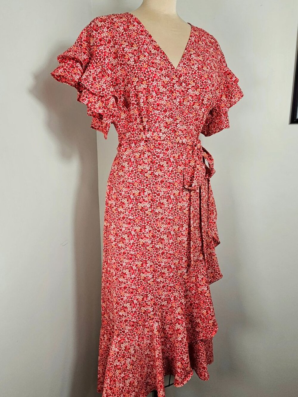 Max Studio NWT Floral Wrap Midi Dress Red Ditsy Tiered Ruffle Sleeve L